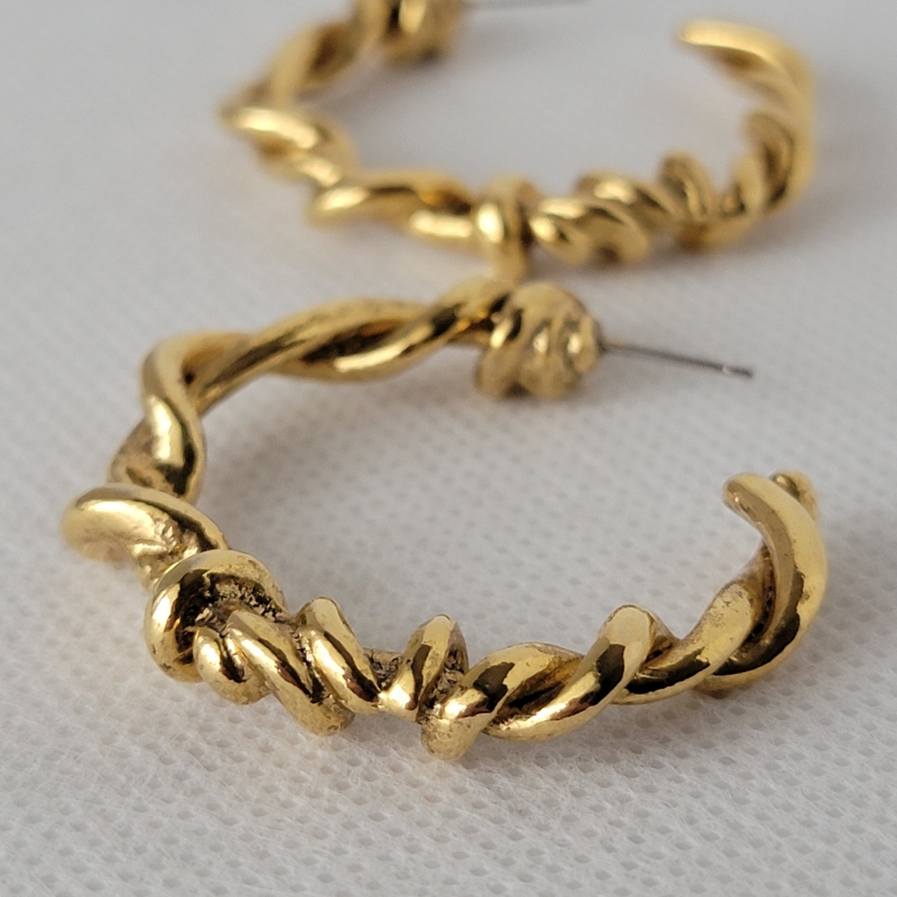 Vintage Twisted Hoop Earrings Gold Tone
